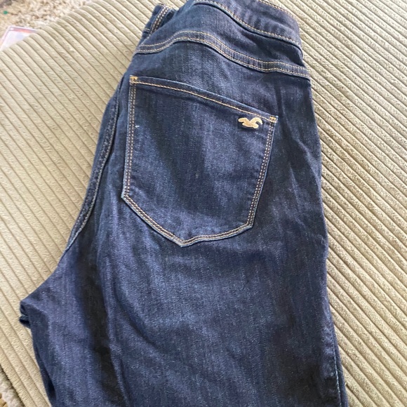 Curvy high rise jeggings. - Picture 4 of 6